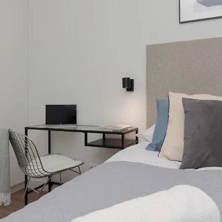 아파트호텔 Cozy Domaniewska With Gym & Sauna In Mokotow By Renters 바르샤바