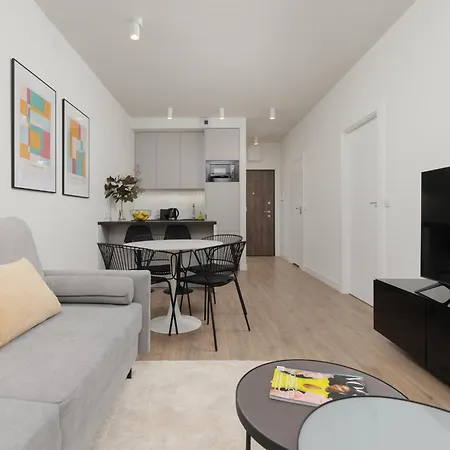Апарт-готель Comfortable Apartment And Studio With Parking And Access To Fitness Gym And Sauna By Noclegi Renteres Варшава