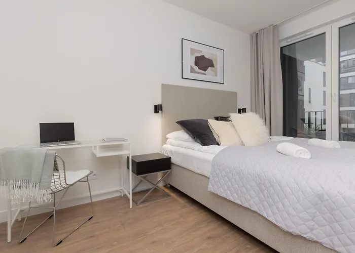 Cozy Domaniewska With Gym & Sauna In Mokotow By Renters Aparthotel 4*