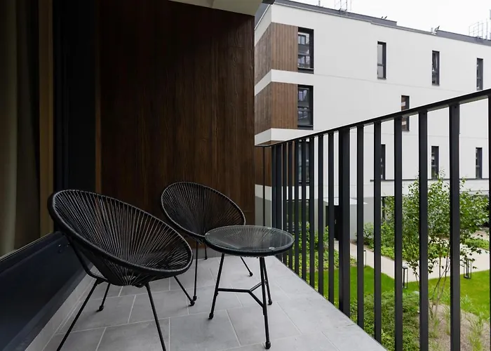 Cozy Domaniewska With Gym & Sauna In Mokotow By Renters 4* Warsaw