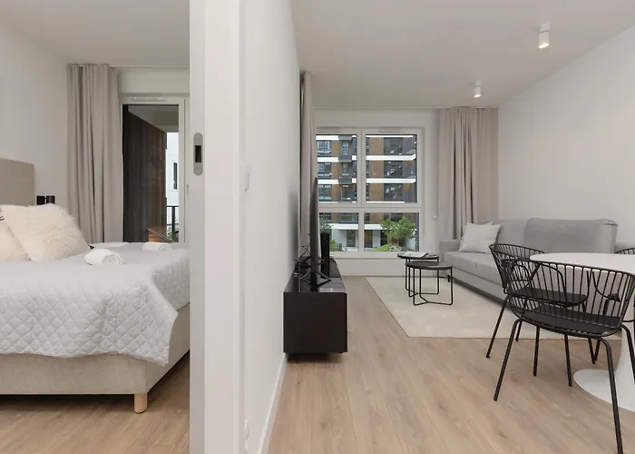 Cozy Domaniewska With Gym & Sauna In Mokotow By Renters Aparthotel Warsaw
